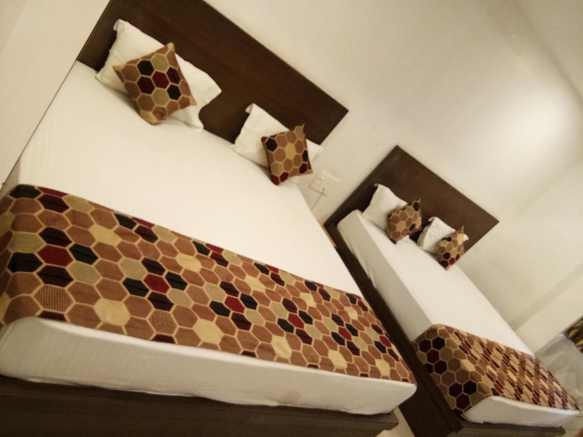 Hotel Delux Inn Agra  Dış mekan fotoğraf