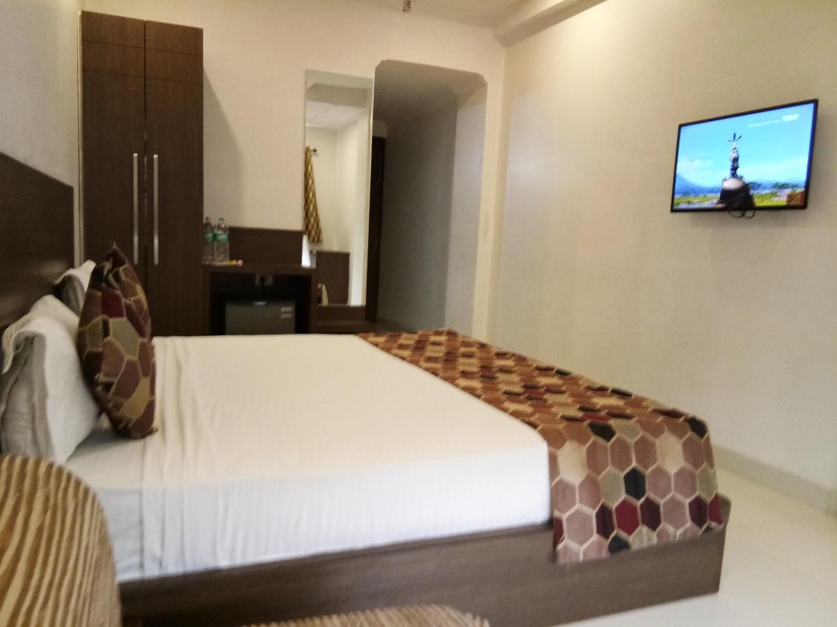 Hotel Delux Inn Agra  Dış mekan fotoğraf